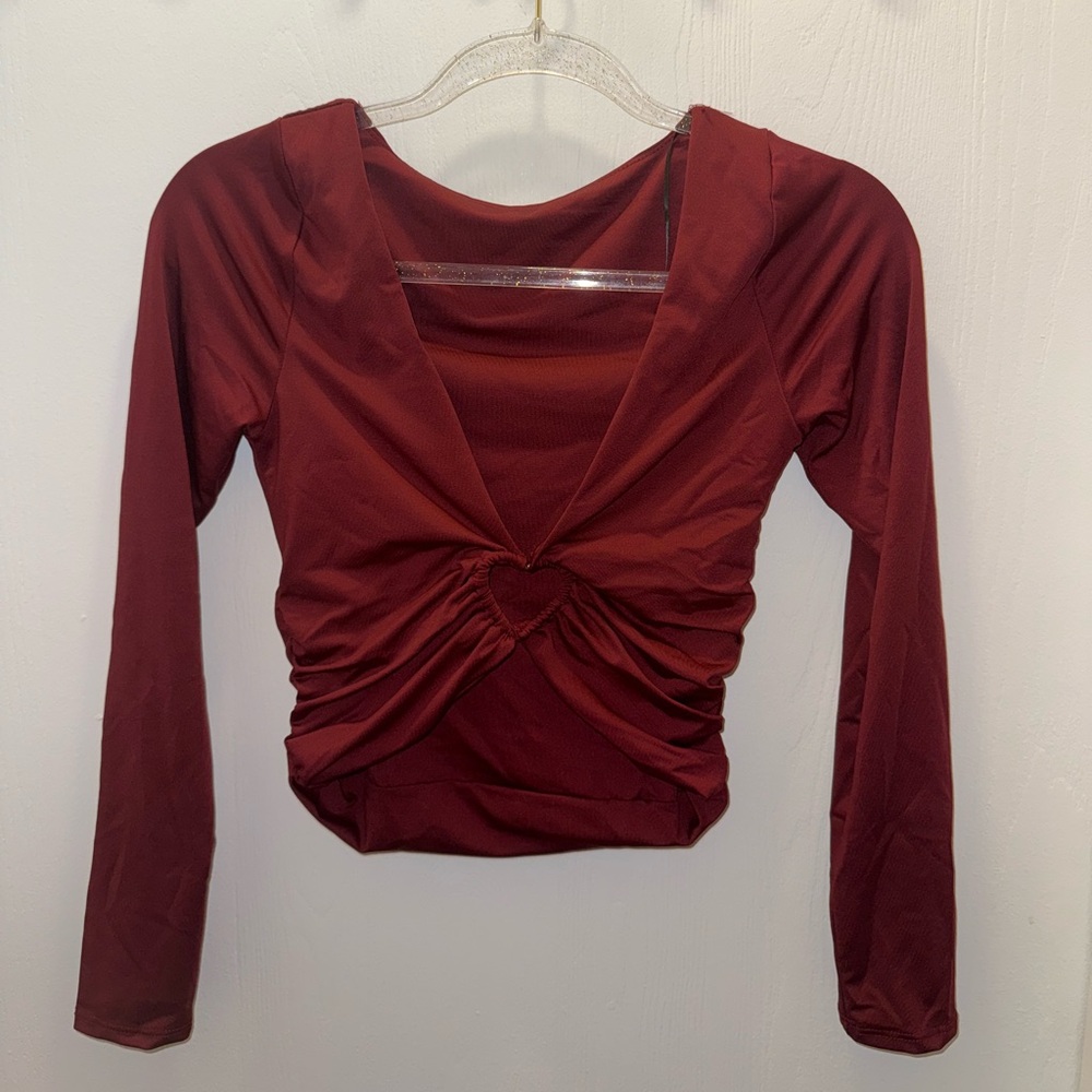 Gaze Women's Ruched Heart Detail Long Sleeve Top Size S Small